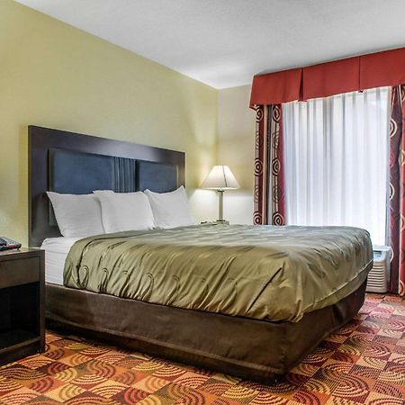 Quality Inn Bloomington Near University Екстер'єр фото