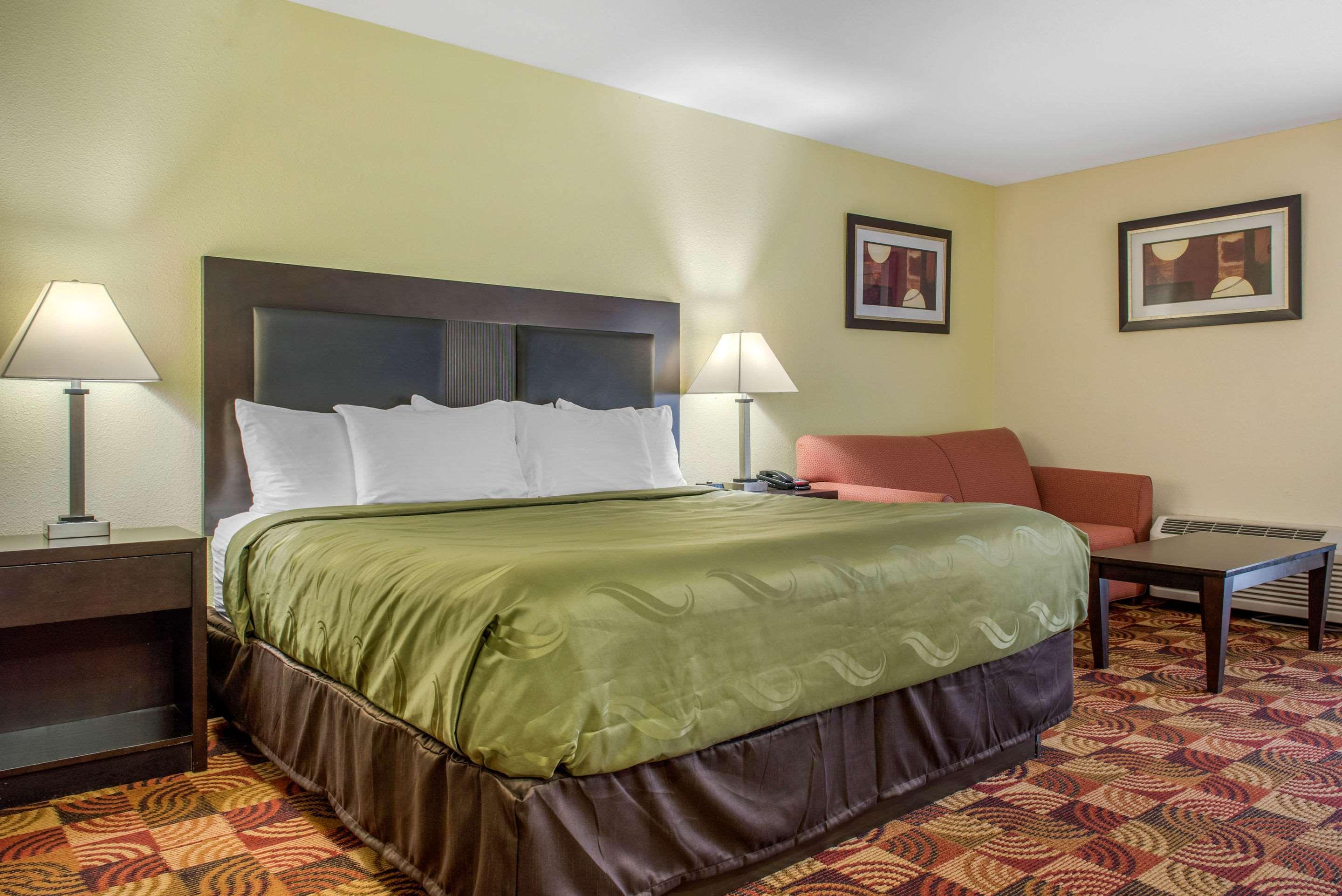 Quality Inn Bloomington Near University Екстер'єр фото