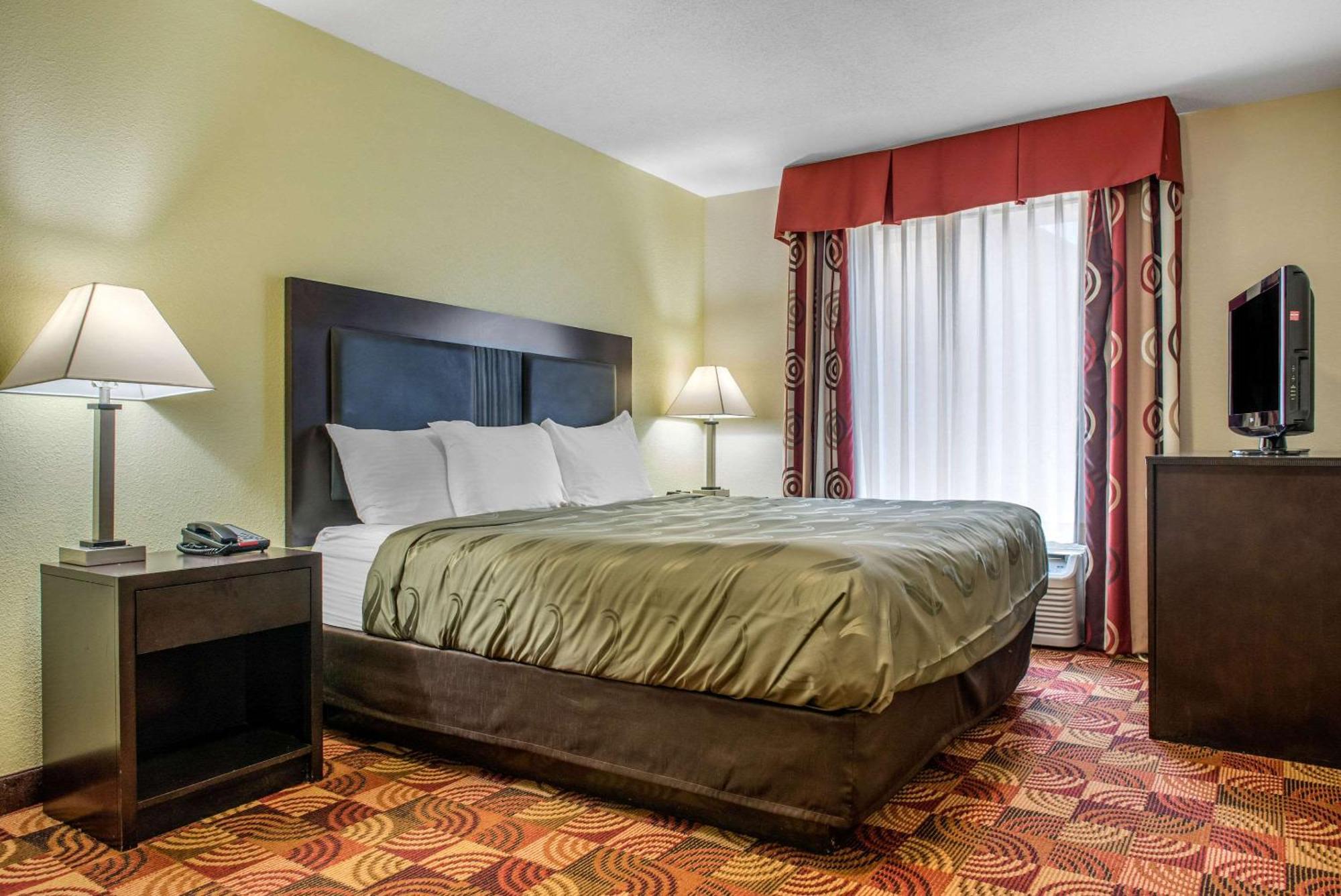 Quality Inn Bloomington Near University Екстер'єр фото