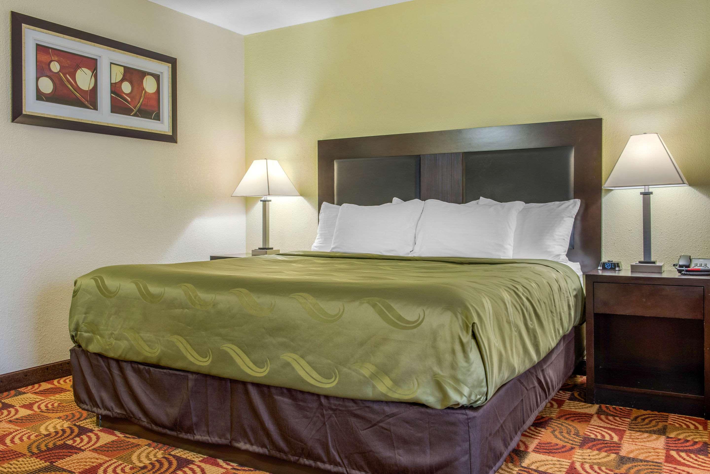 Quality Inn Bloomington Near University Екстер'єр фото