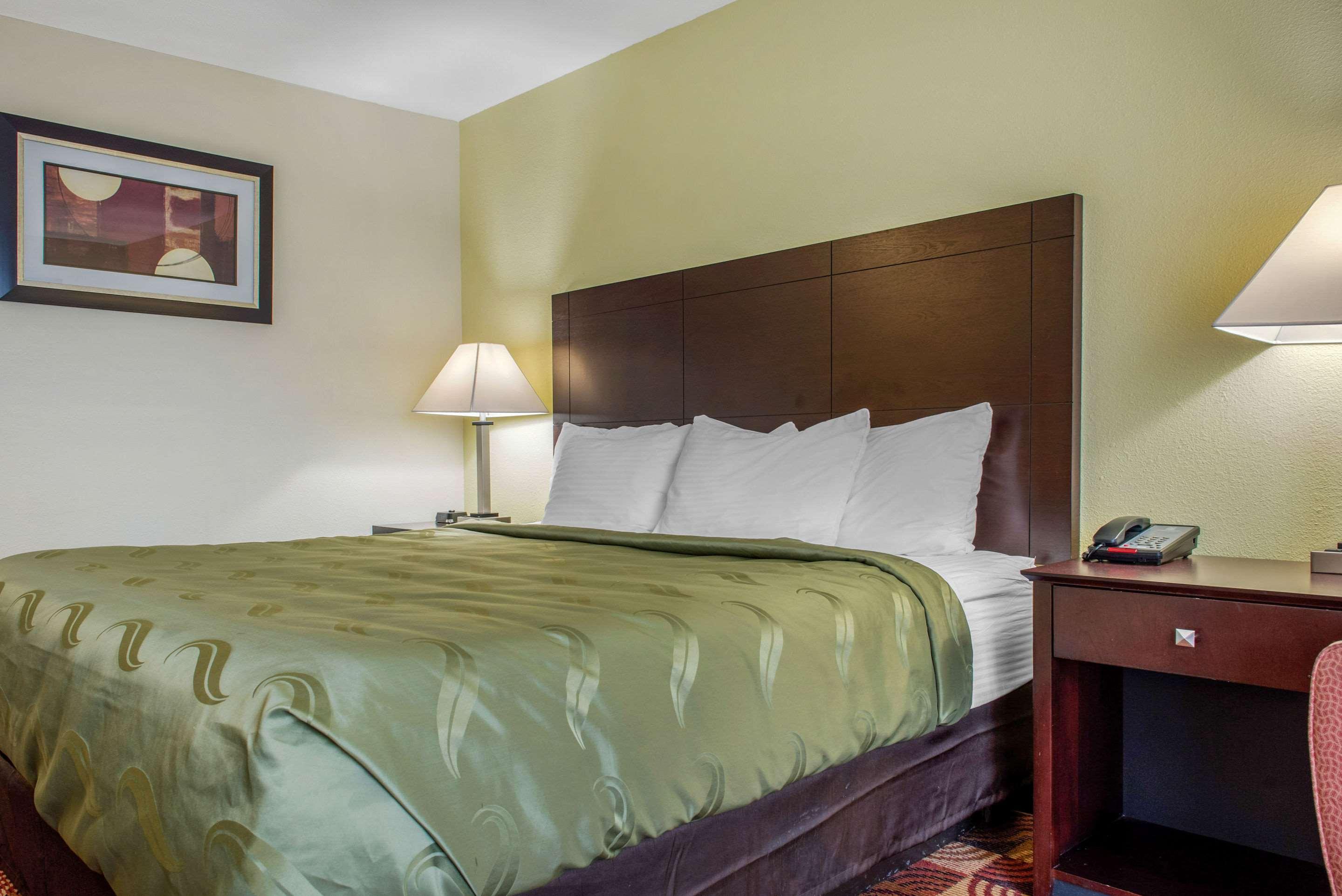 Quality Inn Bloomington Near University Екстер'єр фото