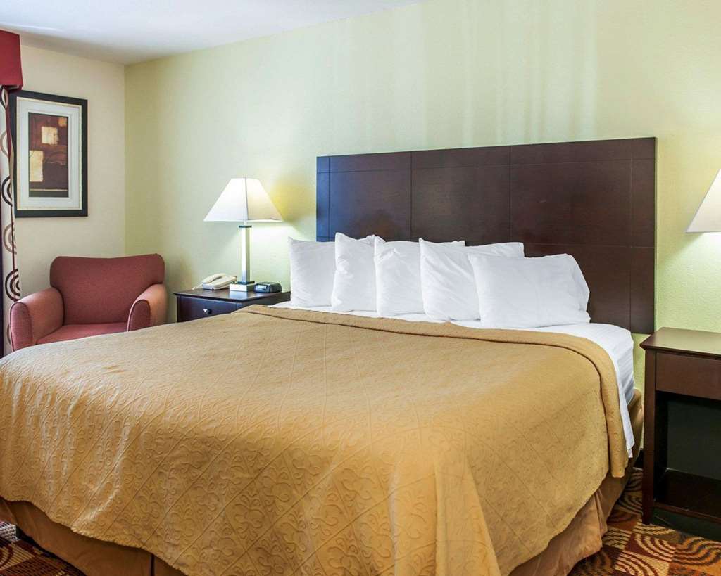 Quality Inn Bloomington Near University Номер фото