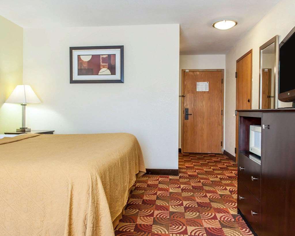 Quality Inn Bloomington Near University Номер фото